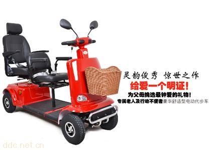  信步C2高档智能双座老年电动代步车安全舒适原装出口配置
